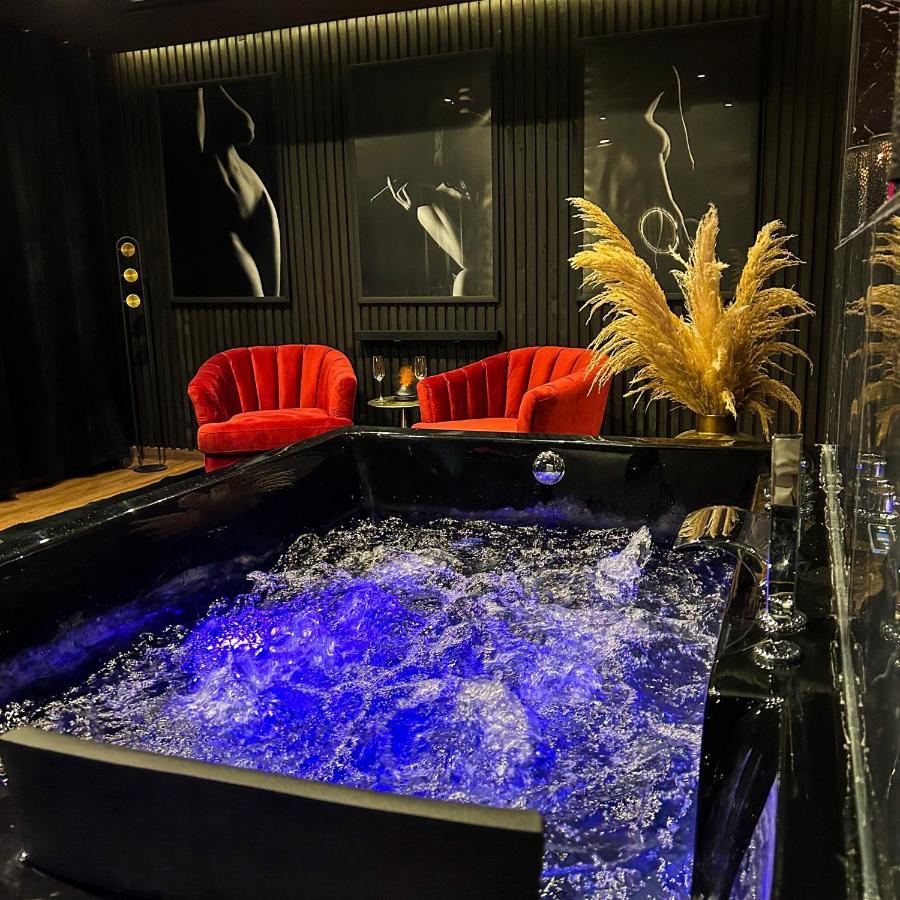 Blackroom Suite De Luxe 50 Nuances De Grey Le Havre Eksteriør billede