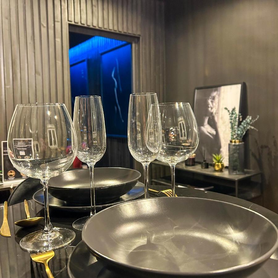 Blackroom Suite De Luxe 50 Nuances De Grey Le Havre Eksteriør billede